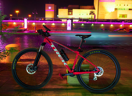 Darf ich bei Dunkelheit auch eine Taschenlampe am Fahrrad nutzen?