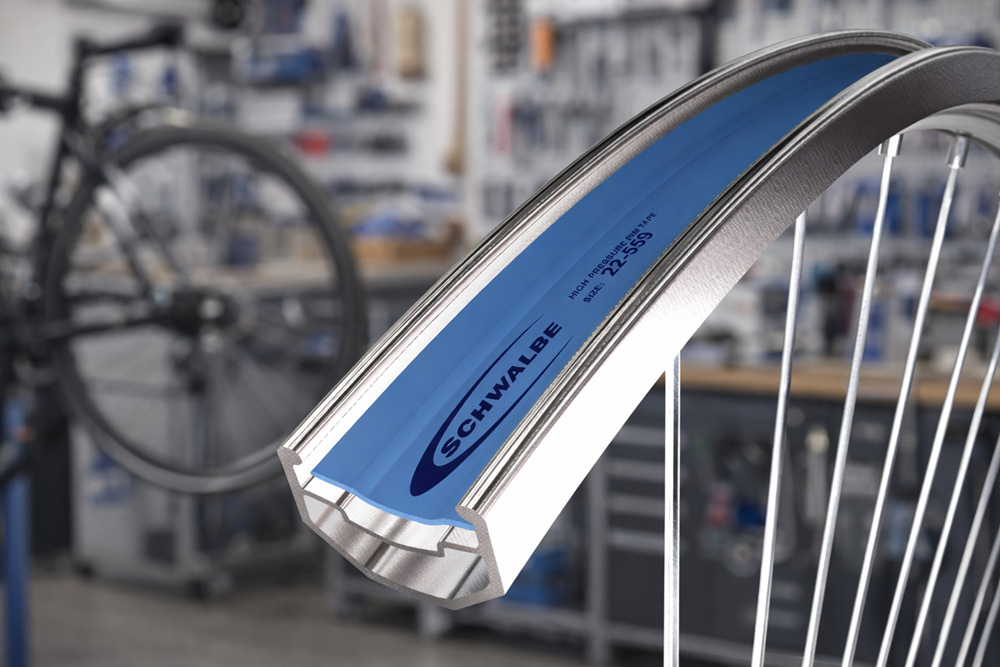 Warum sind normale Felgenbänder manchmal schmaler und manchmal breiter als die Felgenmaulweite?