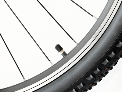 Felgenbänder beim Fahrrad wechseln